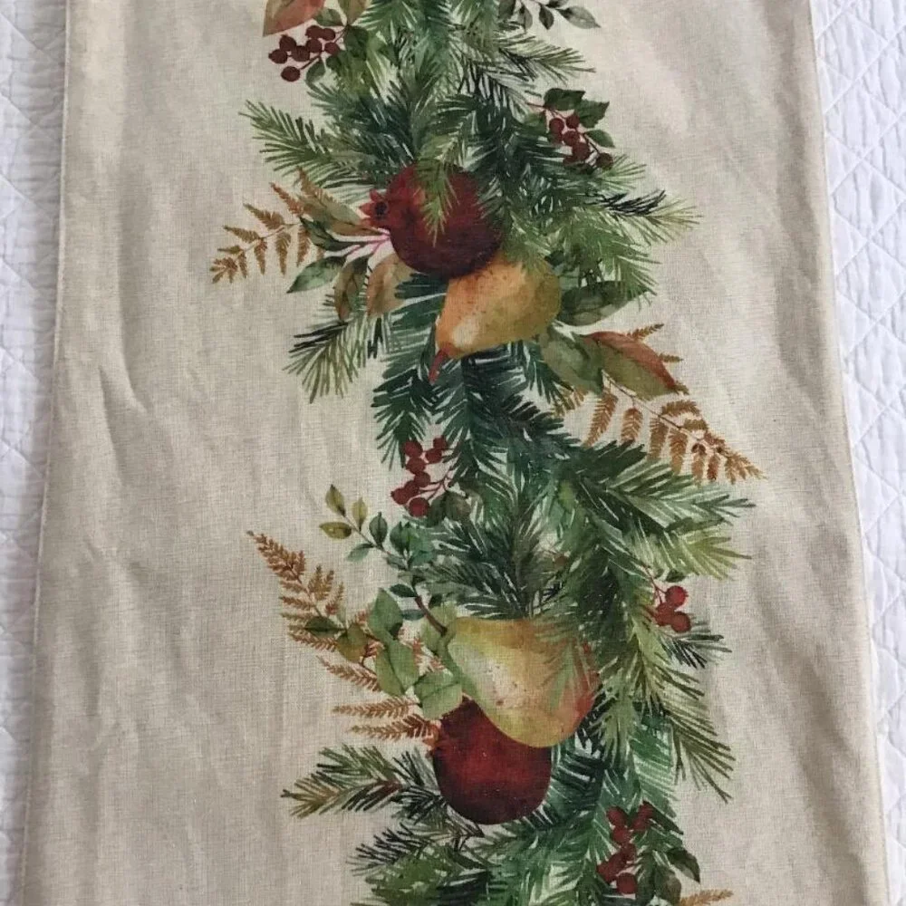 TABLE RUNNER French Farmhouse Lillian August 16